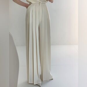 Commense Pleated Wide-Leg Trousers
